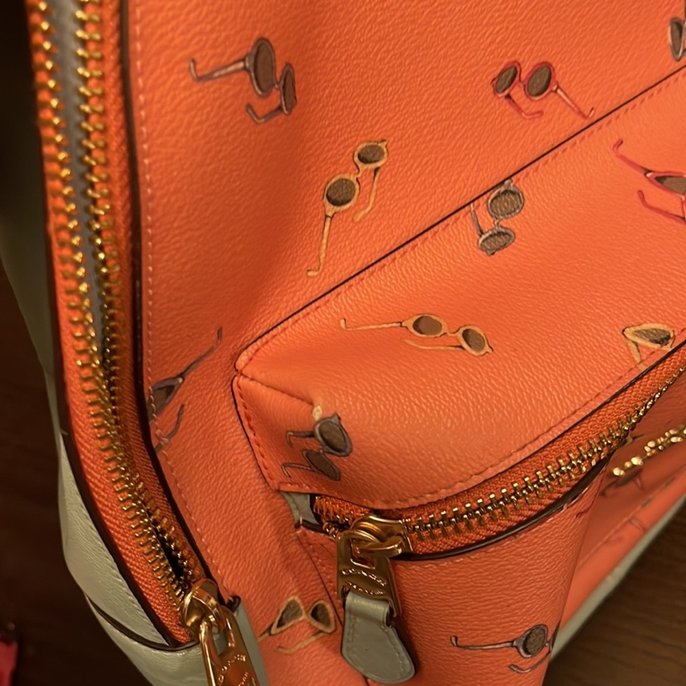 Coach sunglasses backpack - Picture 11 of 16